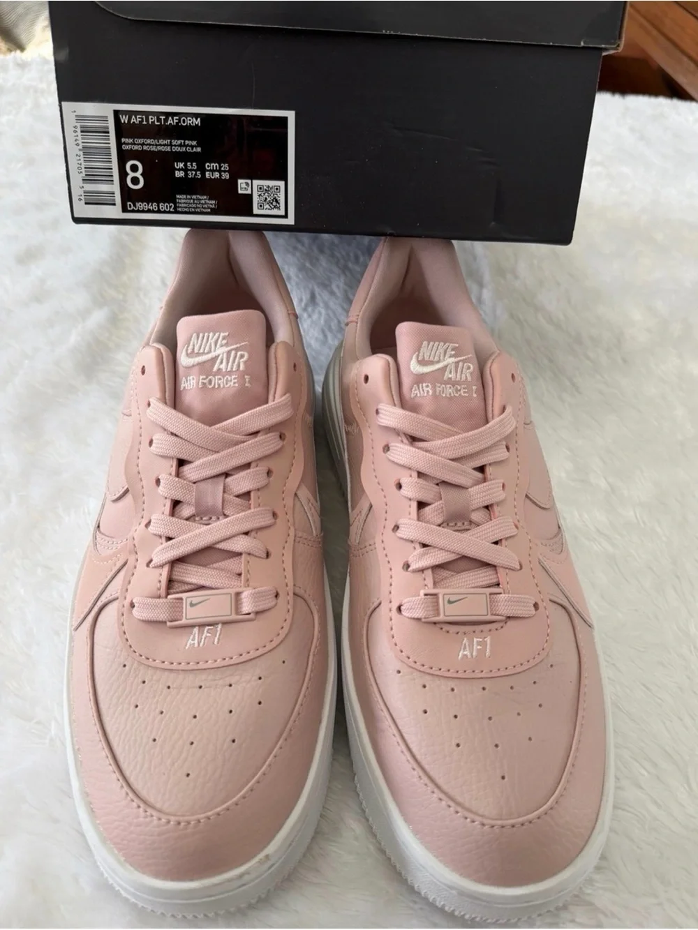 Nike Women’s Air Force 1 Platform (8)